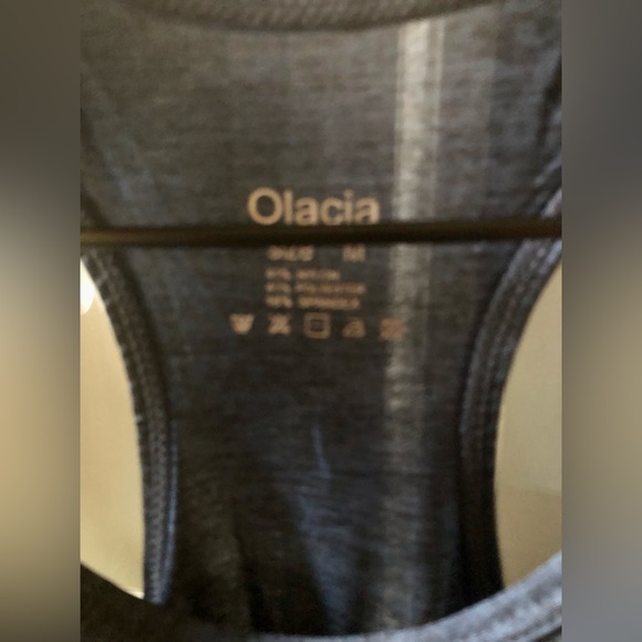 Women’s navy blue razor back sleeveless tank top in size medium - Picture 2 of 5